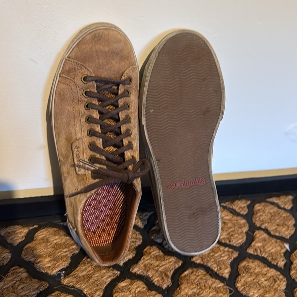 Columbia sneakers. - Picture 4 of 5